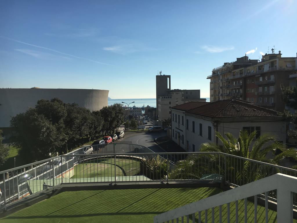 Hh Il Gabbiano Hotel La Spezia Exterior photo